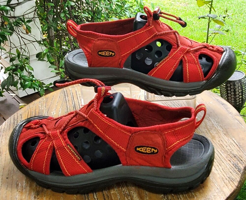 Keen Red Newport Venice H2 Red Nylon Waterproof Hiking Sandals Size 6.5-7 READ